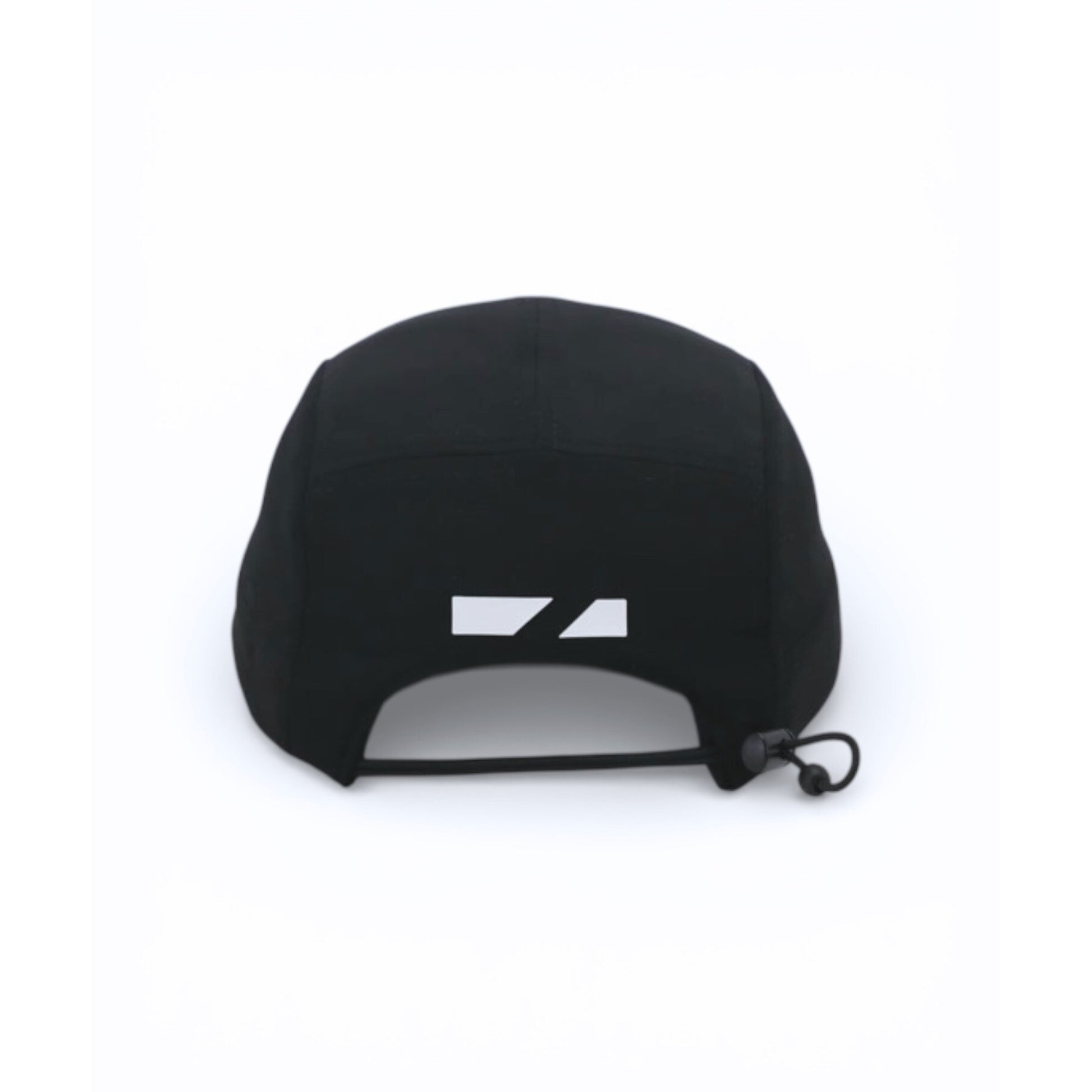 lightweight breathable mesh running hat for marathon training, sun, moisture wicking, internal pocket, NYC running brand